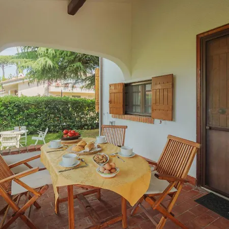 Ferienhaus Bona By Interhome Forte dei Marmi